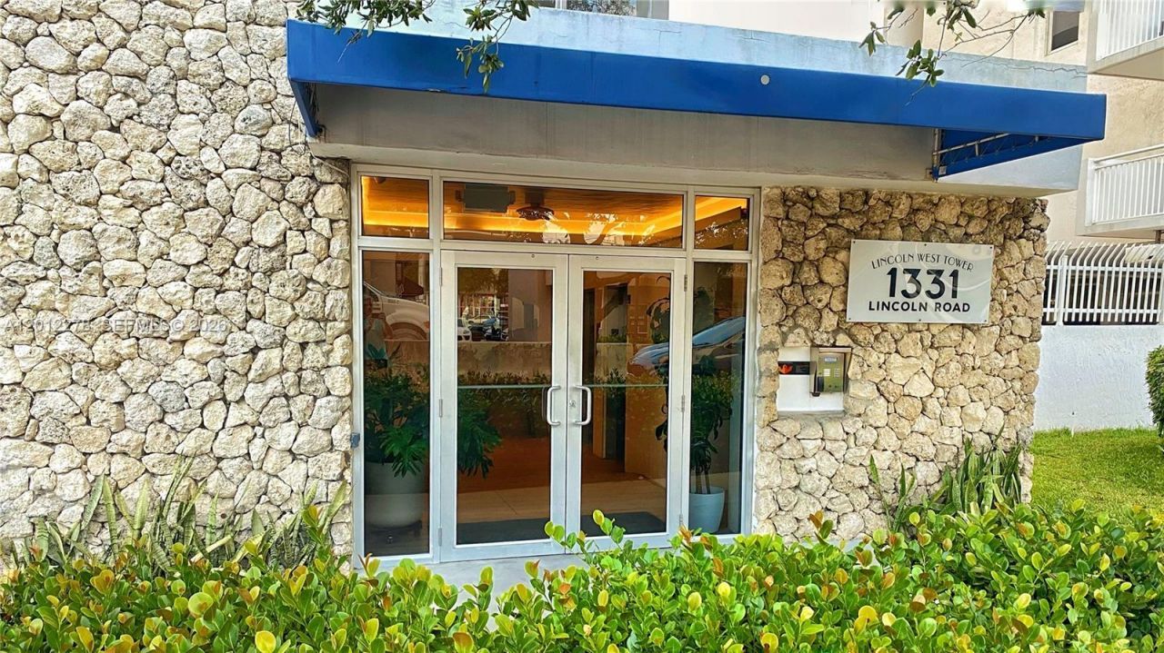1331 Lincoln Rd, Unit 702, Miami Beach, FL 33139 Photo