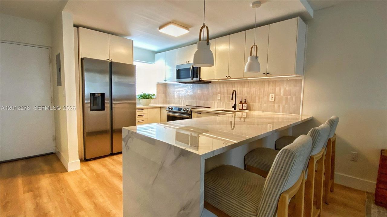 1331 Lincoln Rd, Unit 702, Miami Beach, FL 33139 Photo