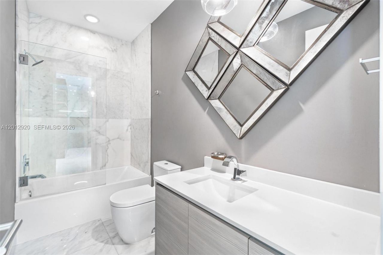 460 NE 28th St, Unit 4104, Miami, FL 33137 Photo
