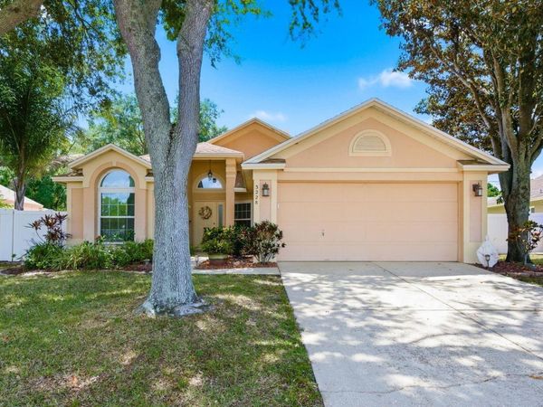3228 BENTLEY DRIVE , PALM HARBOR, FL 34684