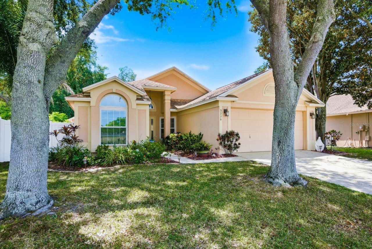 3228 Bentley Drive , Palm Harbor, FL 34684 Photo
