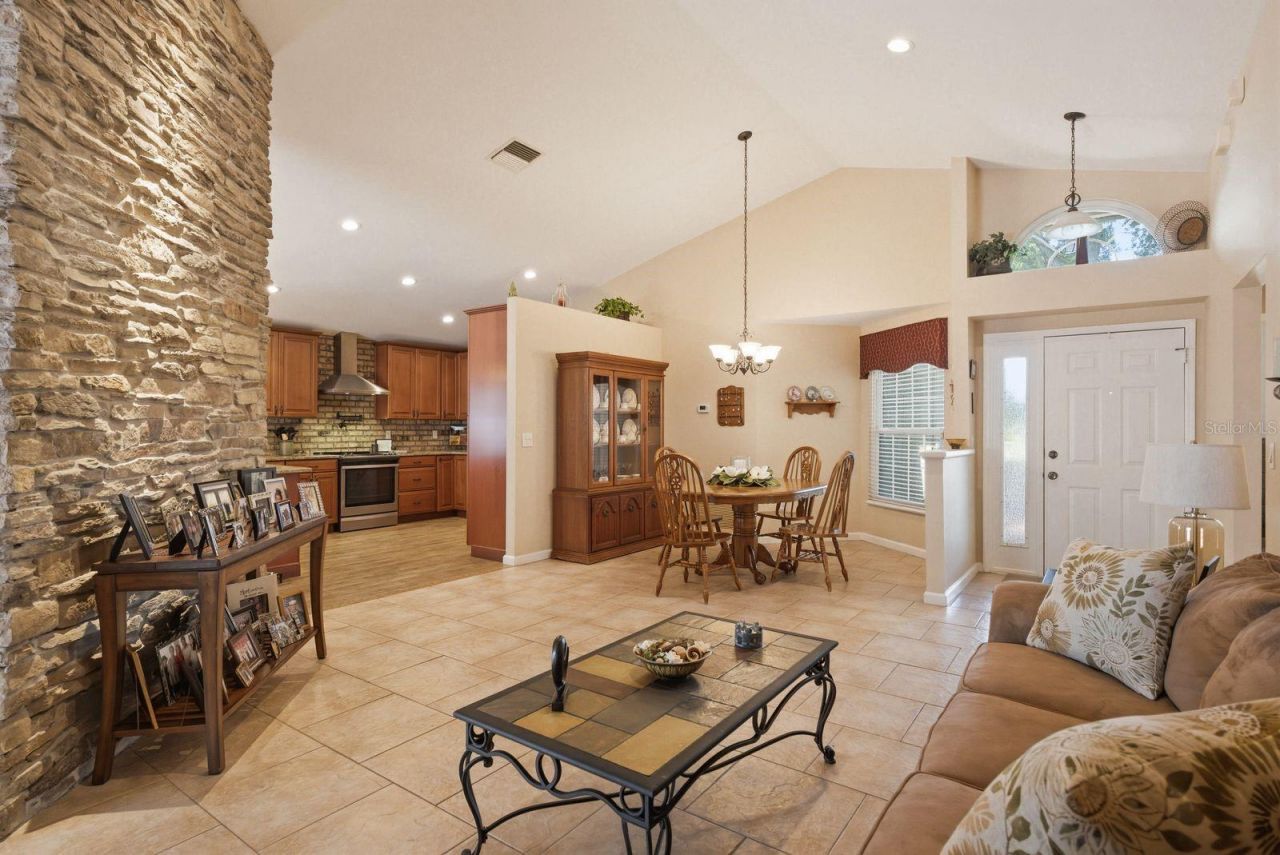 3228 Bentley Drive , Palm Harbor, FL 34684 Photo