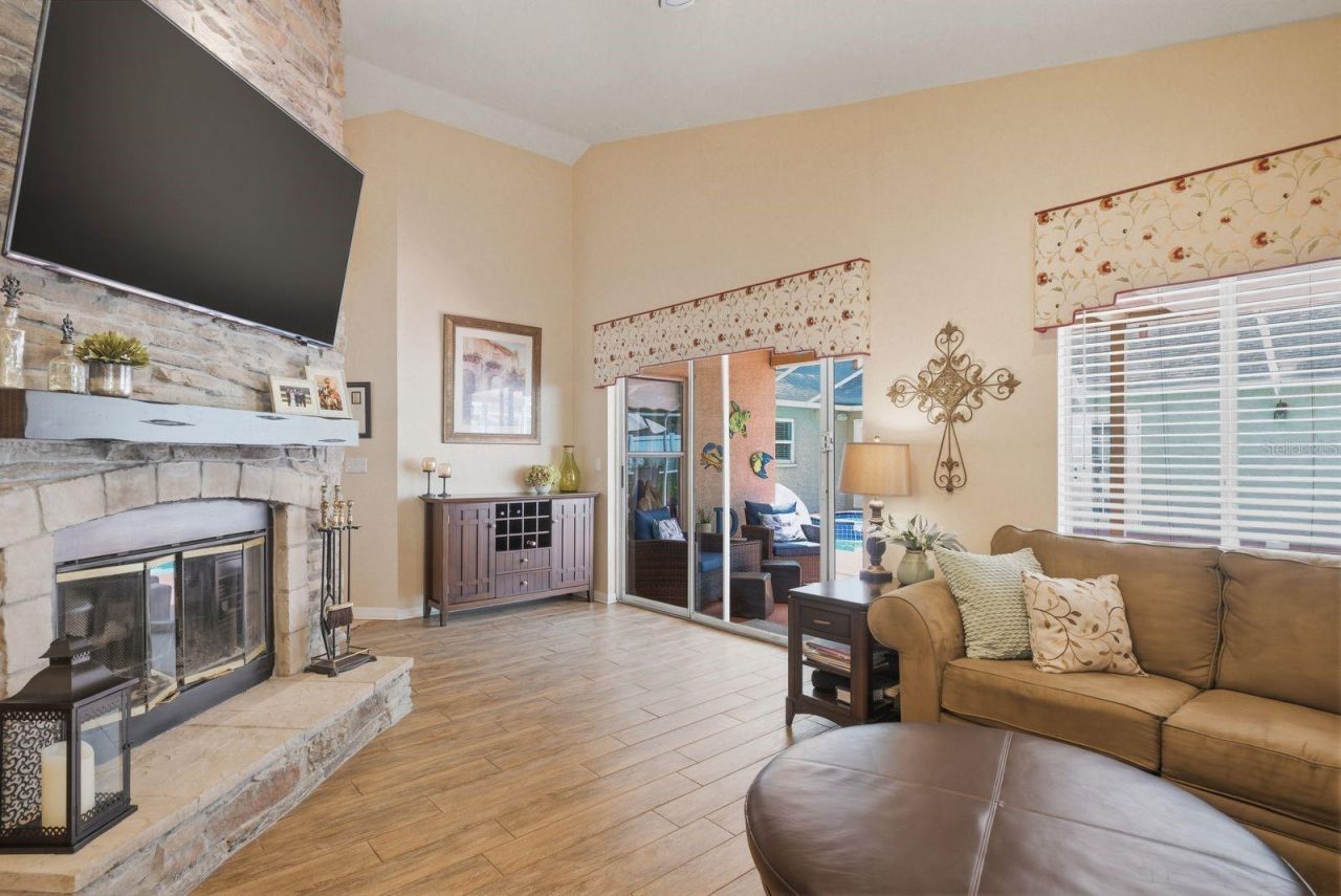 3228 Bentley Drive , Palm Harbor, FL 34684 Photo