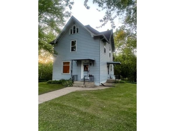 416 1st Street SW, Faribault, MN 55021