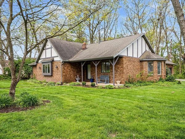 51955 Hinton Lane, Granger, IN 46530