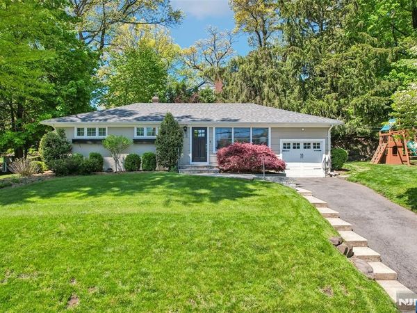 480 Upper Boulevard, RIDGEWOOD, NJ 07450