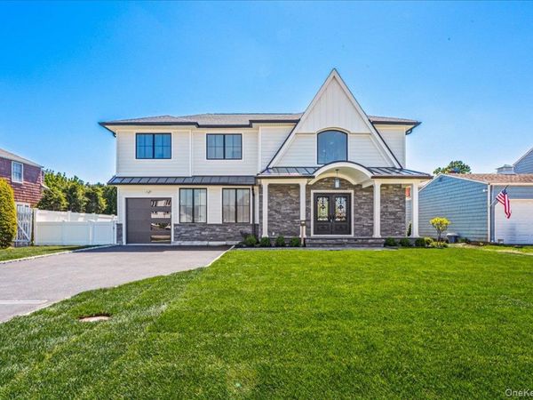 172A Harvard Street, Westbury, NY 11590