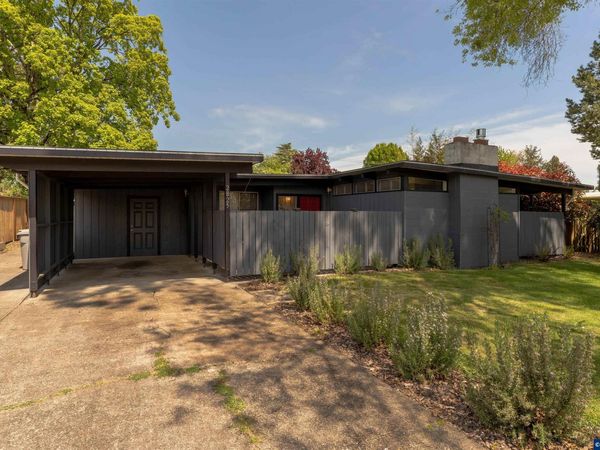 2825 NW Greeley Av, Corvallis, OR 97330