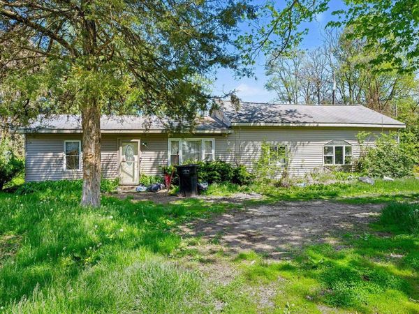 10841 Toledo Avenue, Osceola, IN 46561