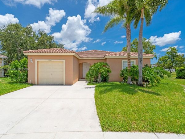 2001 SW 104th Ave , Miramar, FL 33025