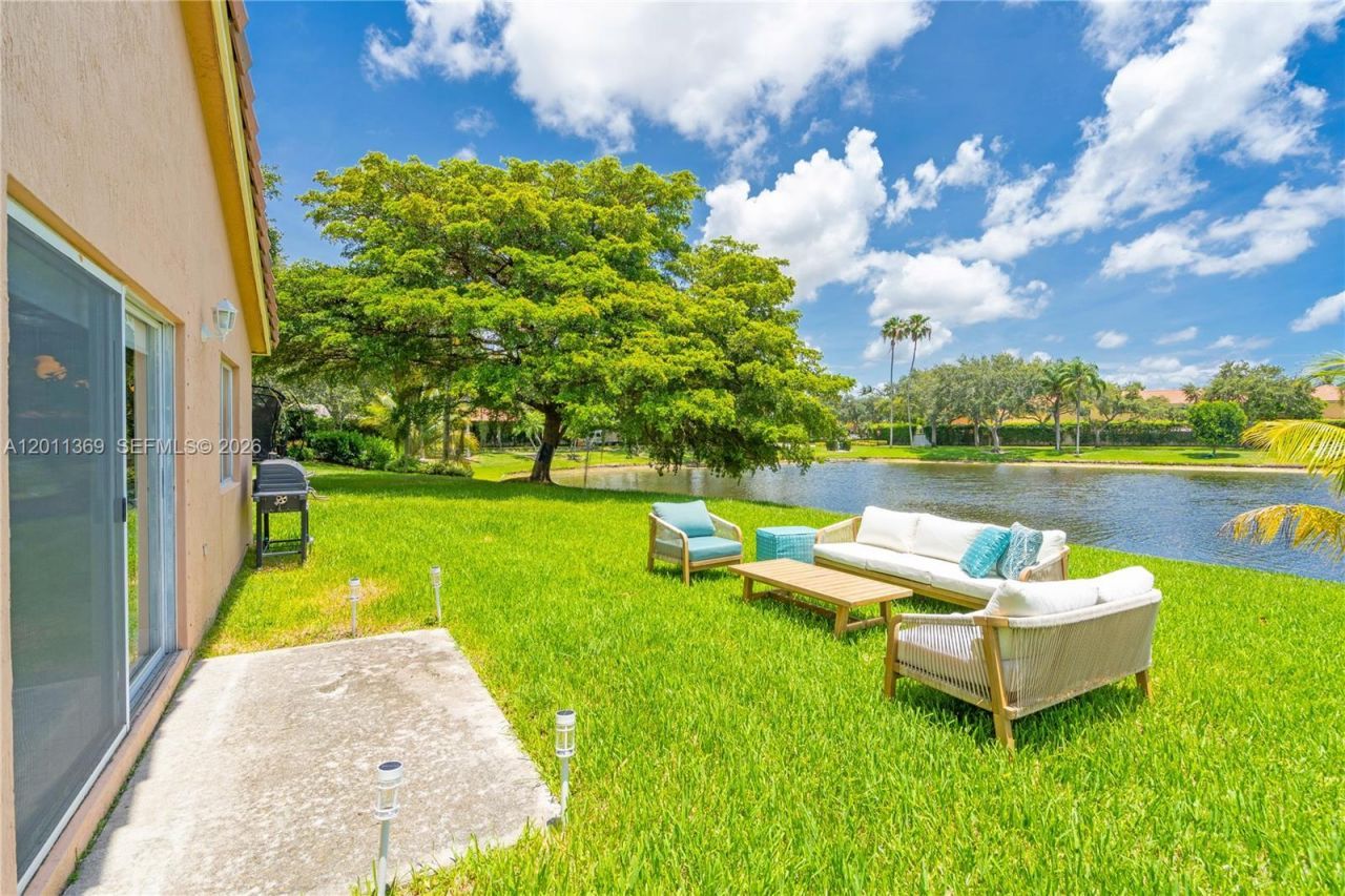 2001 SW 104th Ave , Miramar, FL 33025 Photo