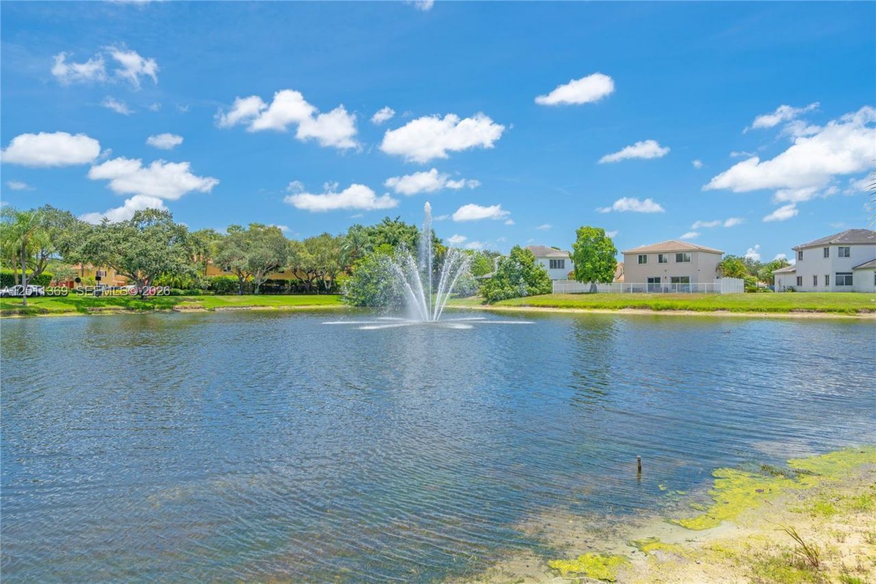 2001 SW 104th Ave , Miramar, FL 33025 Photo