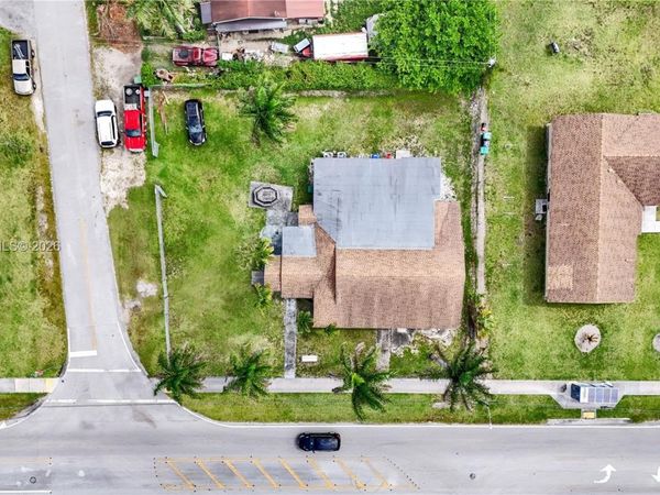 11500 SW 220th St , Miami, FL 33170
