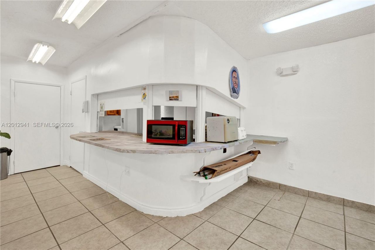 11500 SW 220th St, Miami, FL 33170 Photo