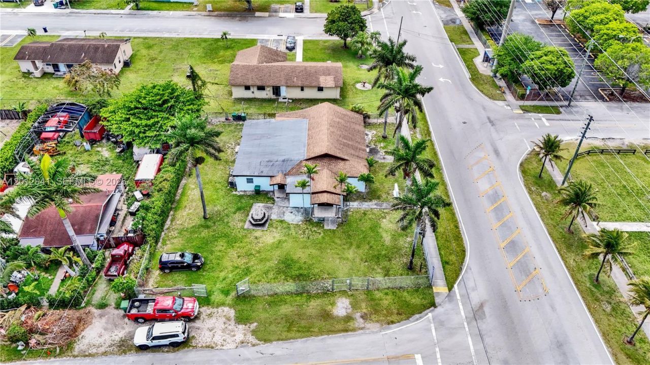 11500 SW 220th St, Miami, FL 33170 Photo