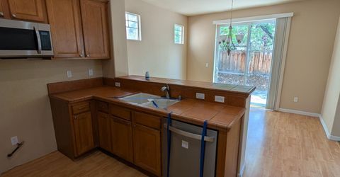 6682 Sportoletti Drive, Sparks, NV 89436 Photo