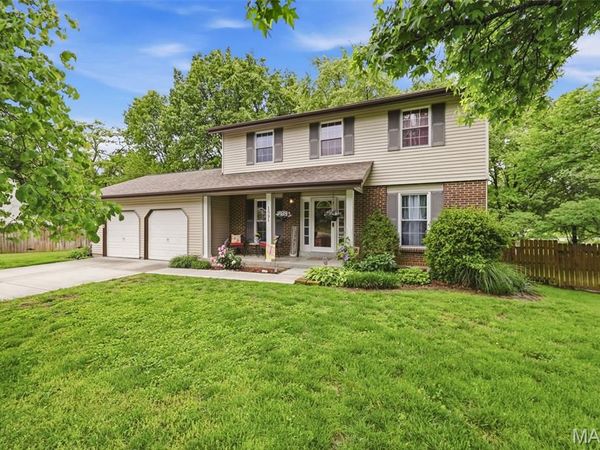 1521 Ticonderoga Drive, St Peters, MO 63376