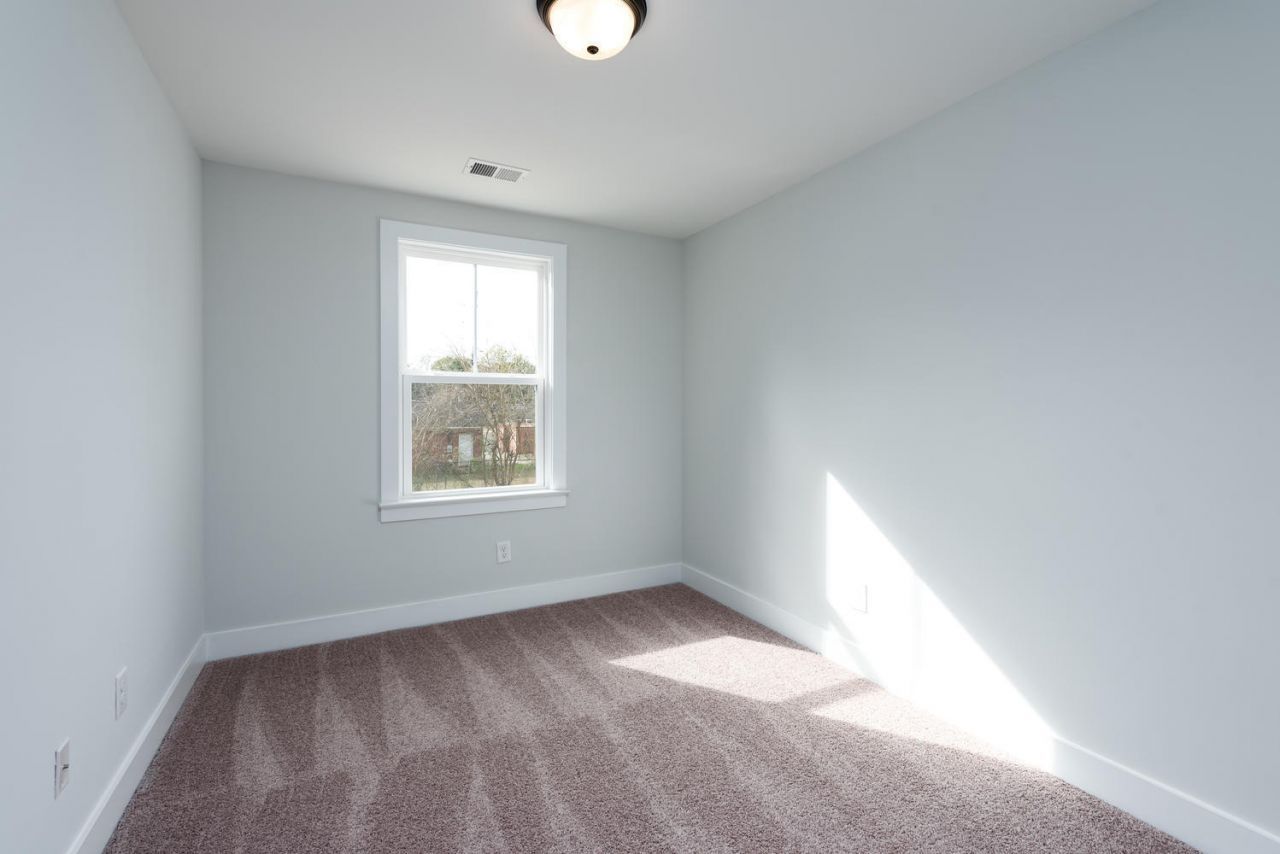 831 Jordan Street Photo 20