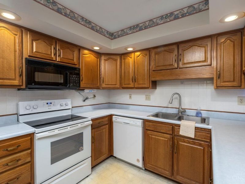 700 E Main Street, Unit 13, Hillsboro, OH 45133 Photo 11