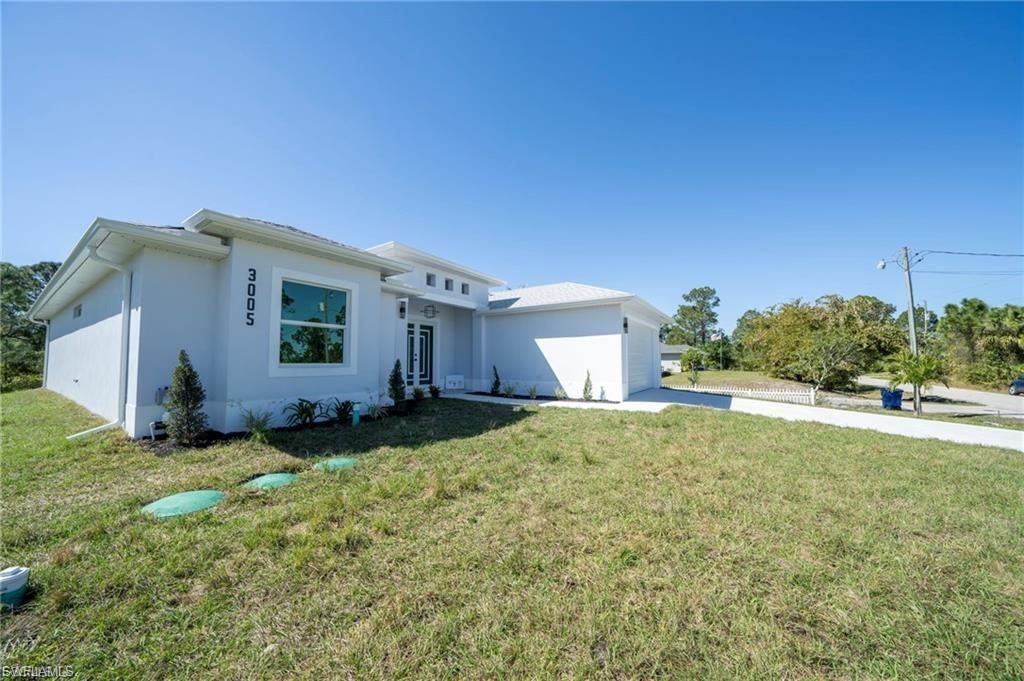 3005 52nd St W, Lehigh Acres, FL 33971 Photo