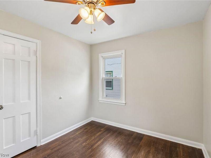 599 E 250th Street, Euclid, OH 44132 Photo 18