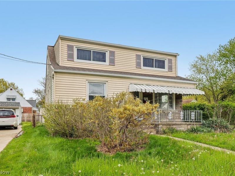 599 E 250th Street, Euclid, OH 44132 Photo 3