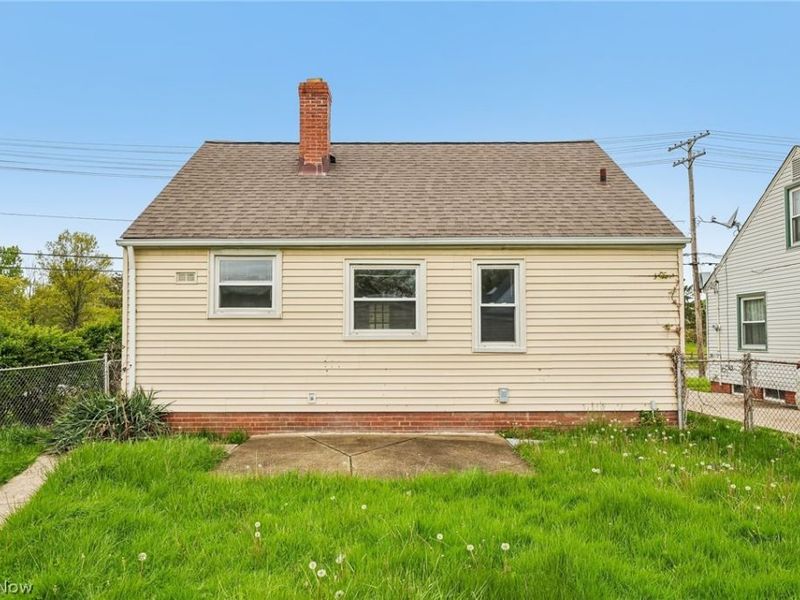 599 E 250th Street, Euclid, OH 44132 Photo 46