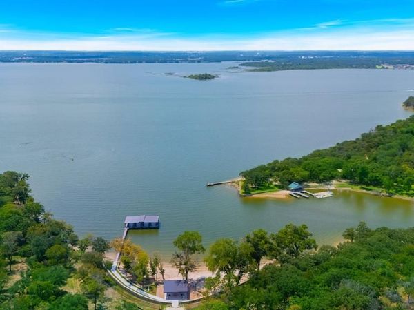 8012 Cliff Point Court , Fort Worth, TX 76179