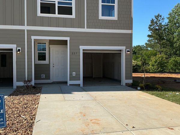 227 Darlington Drive, Dickson, TN 37055