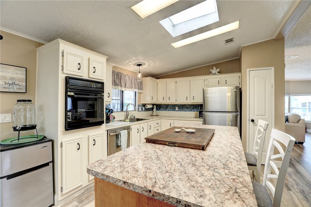600 Dolphin Circle, Barefoot Bay, FL 32976 Photo