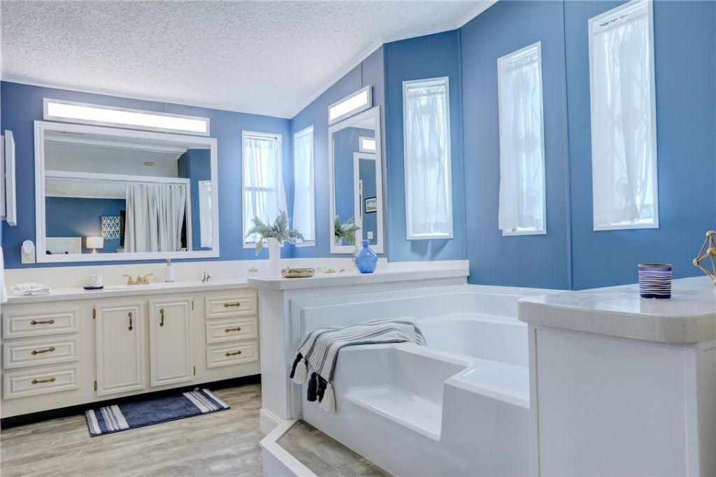 600 Dolphin Circle, Barefoot Bay, FL 32976 Photo