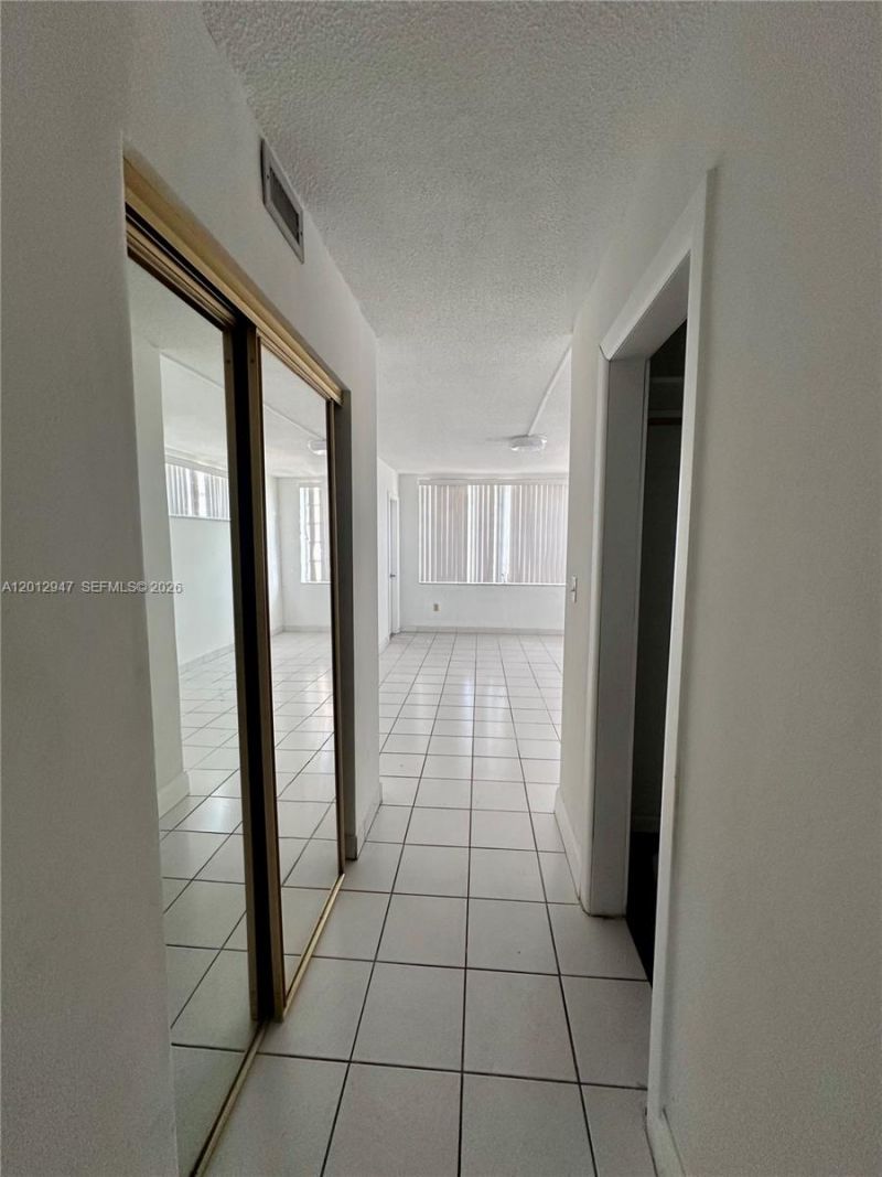 1501 NE 191st St , Unit C412, Miami, FL 33179 Photo