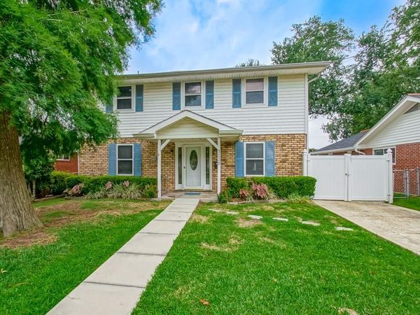 3220 METAIRIE Court , Metairie, LA 70002