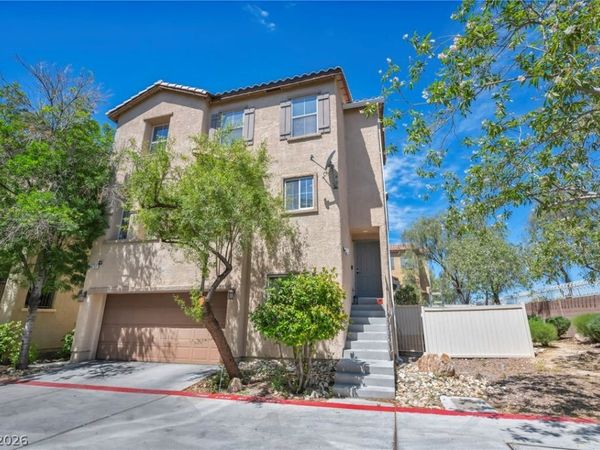 4797 Drummond castle, Las Vegas, NV 89130