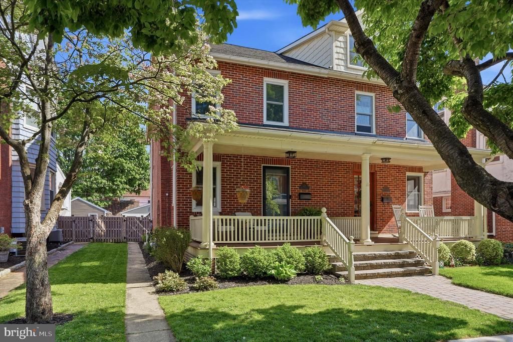 328 DEAN STREET , WEST CHESTER, PA 19382