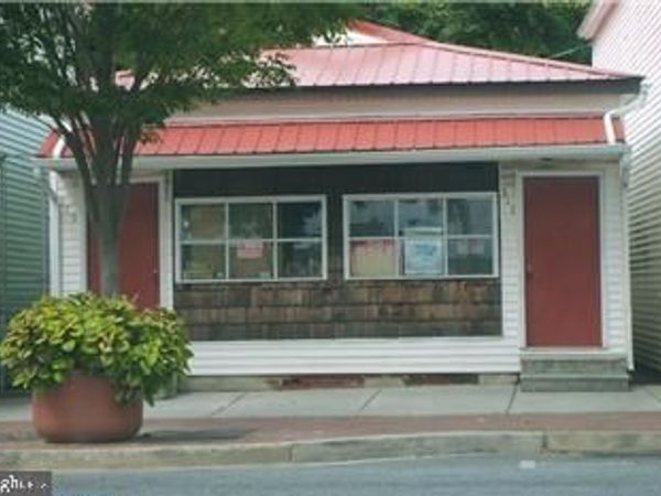 317/319 LOOCKERMAN STREET, DOVER, DE 19904