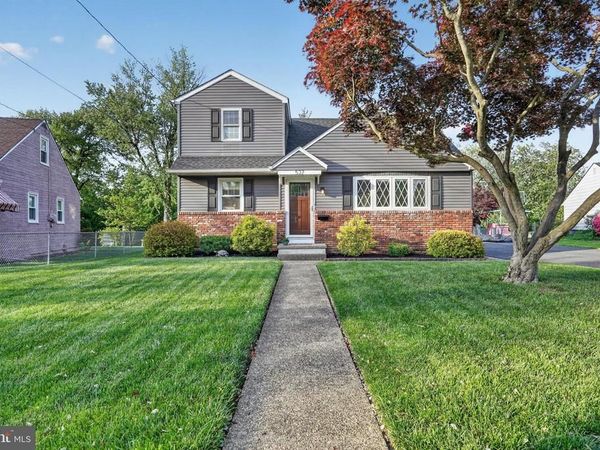 537 DEWEY PARKER AVENUE, AUDUBON, NJ 08106