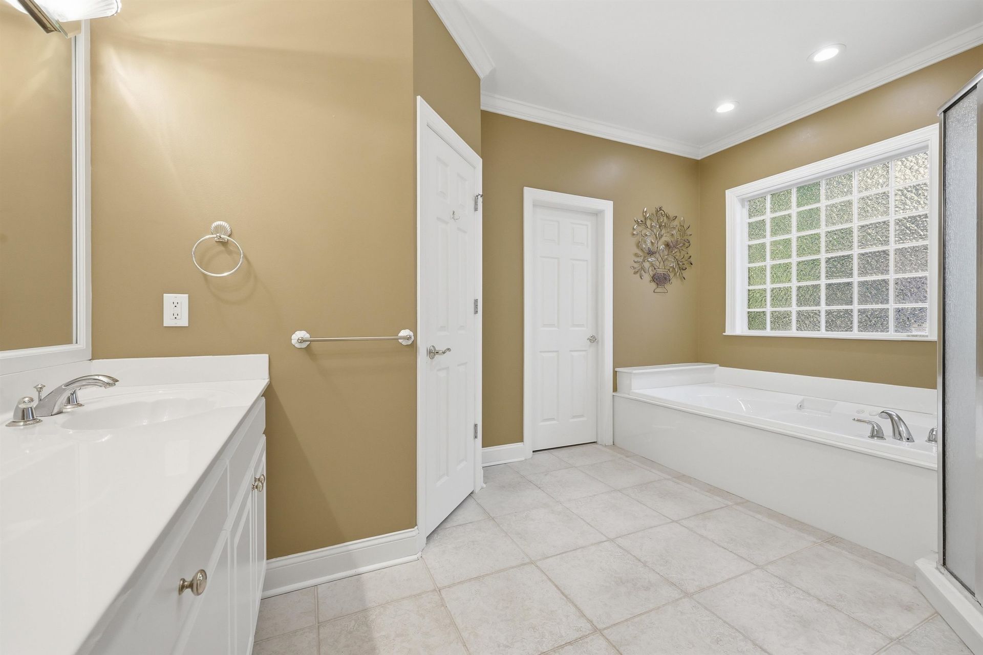 275 Oleander Dr. Photo 26