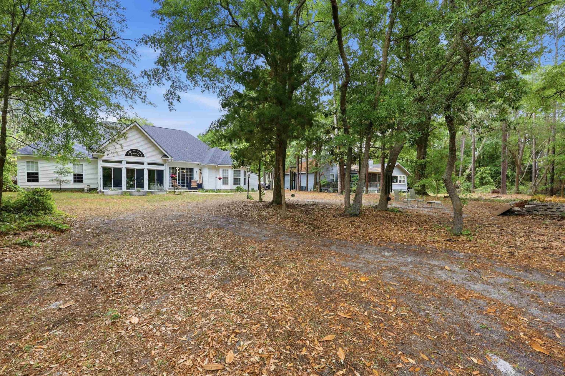 275 Oleander Dr. Photo 32