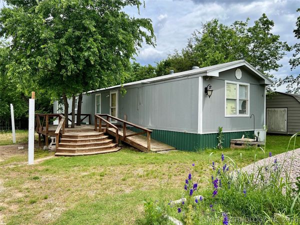 9998 Ray Avenue , Kingston, OK 73439