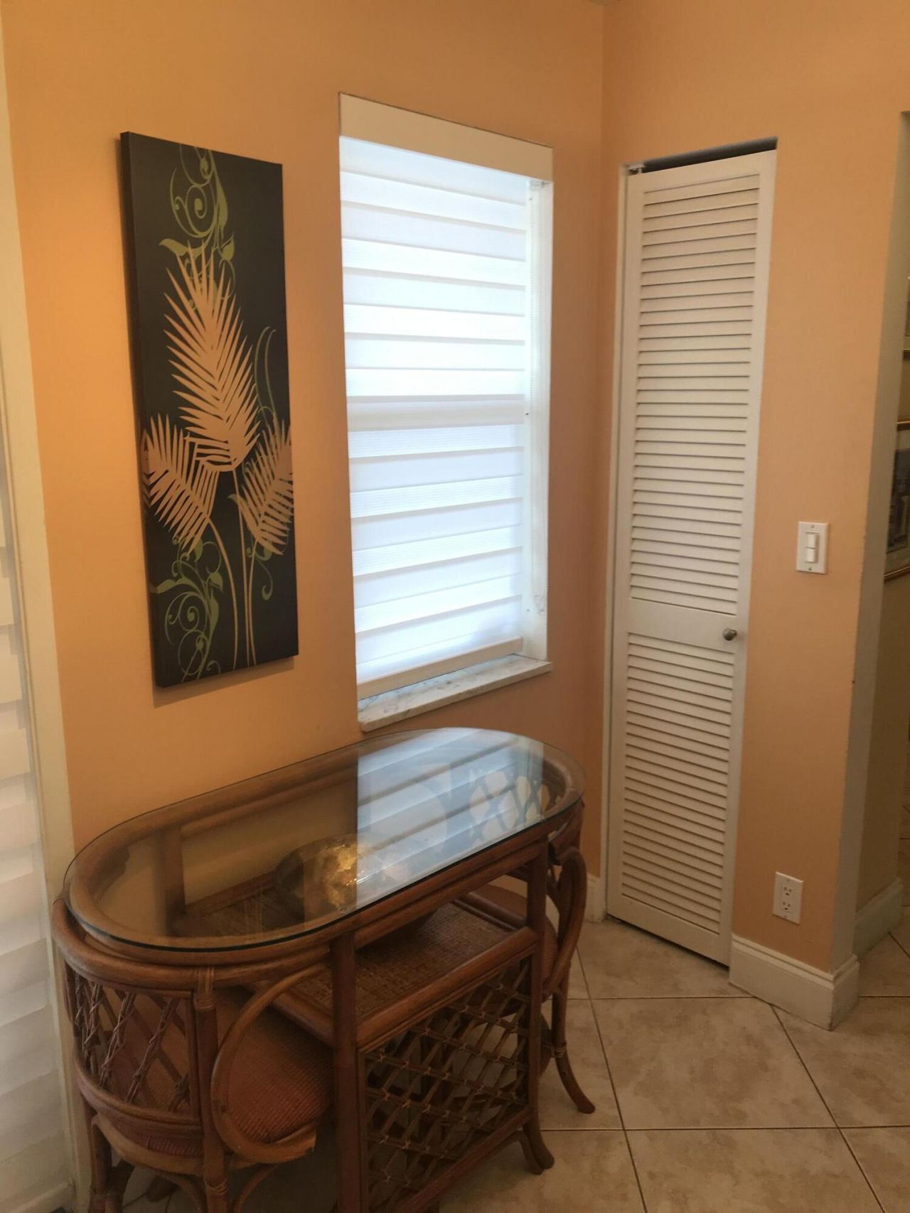 200 NE 14th Avenue, Unit Apt 222, Hallandale Beach, FL 33009 Photo