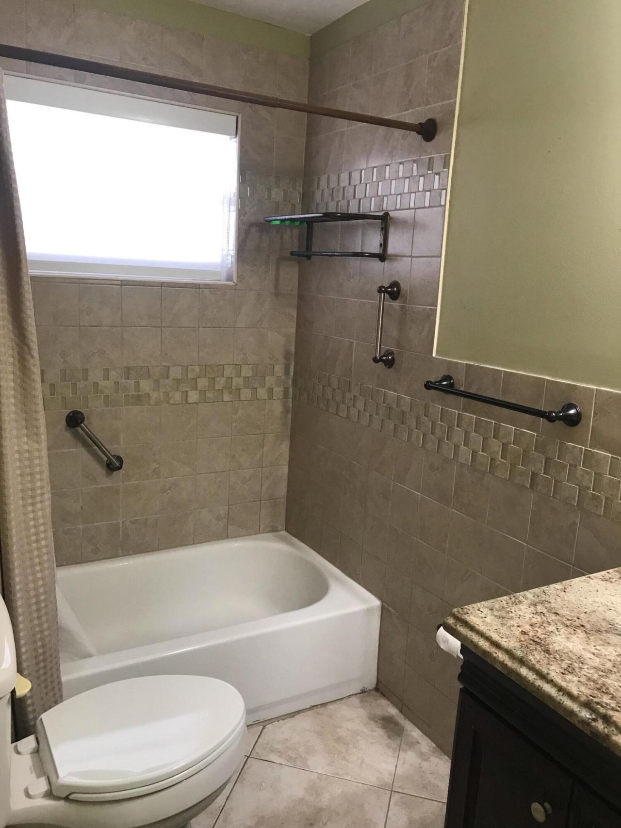 200 NE 14th Avenue, Unit Apt 222, Hallandale Beach, FL 33009 Photo