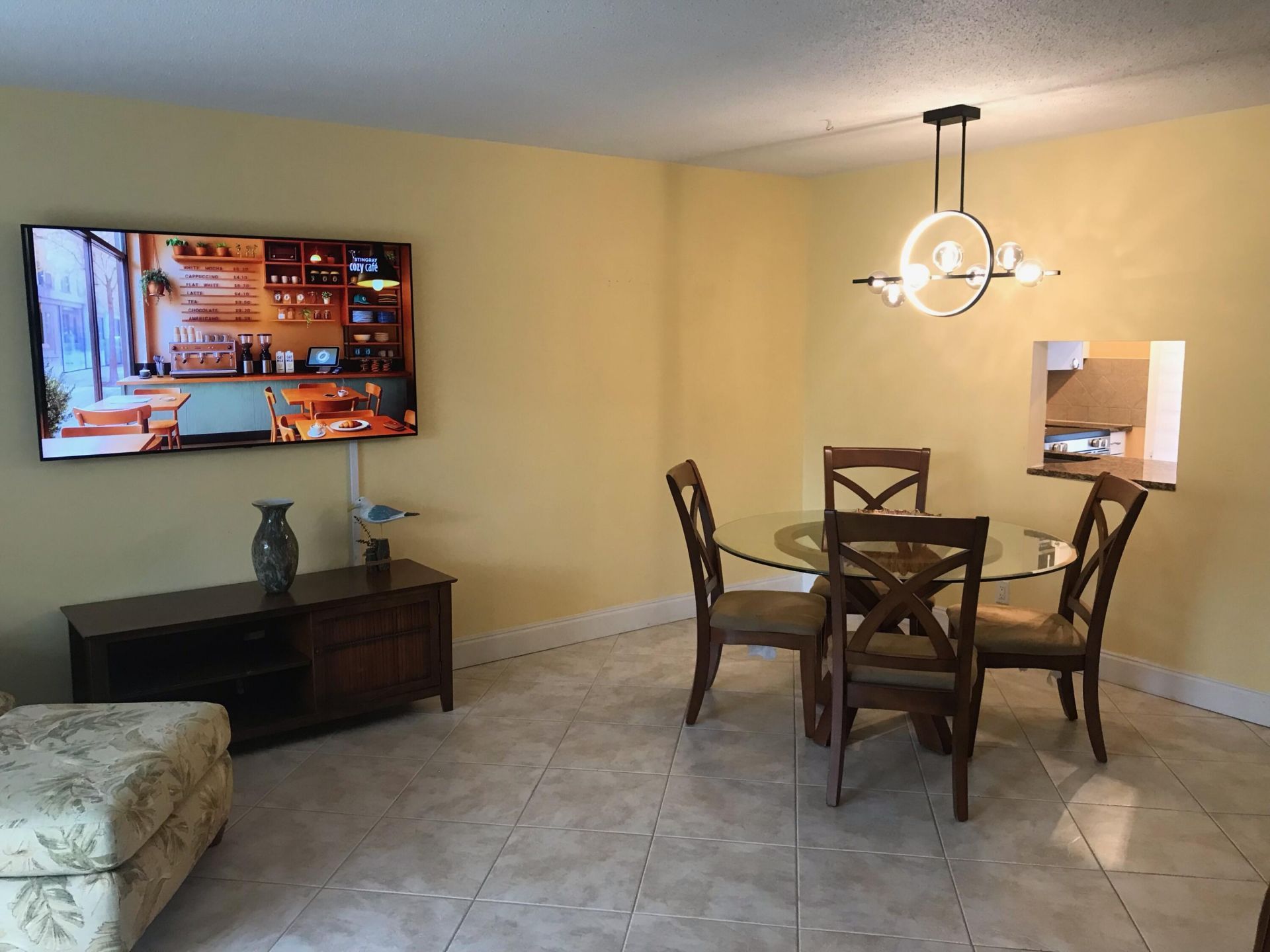 200 NE 14th Avenue, Unit Apt 222, Hallandale Beach, FL 33009 Photo