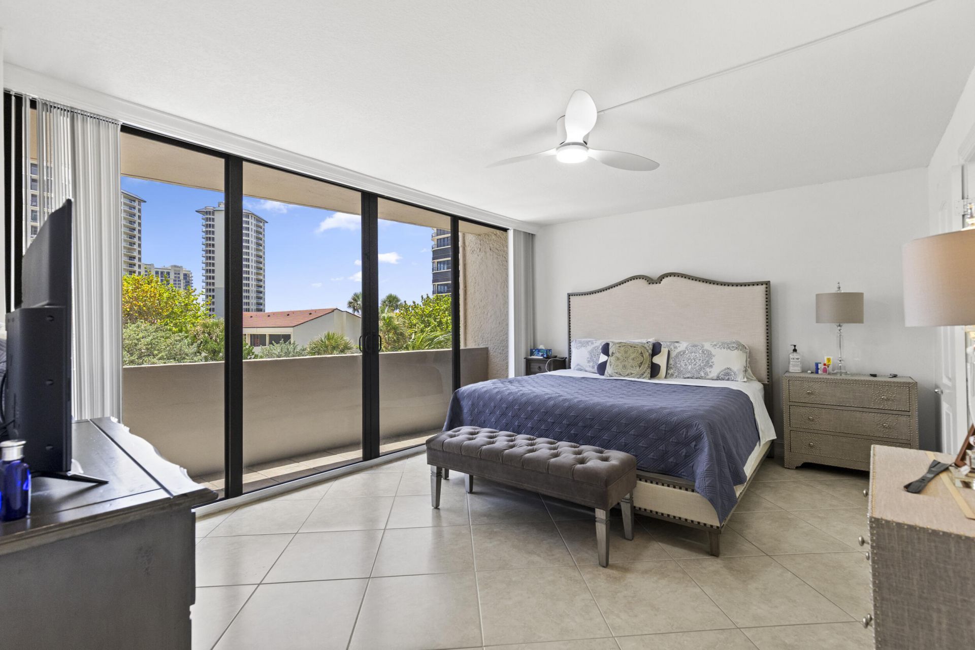 4200 N Ocean Drive, Unit 1-204, Riviera Beach, FL 33404 Photo