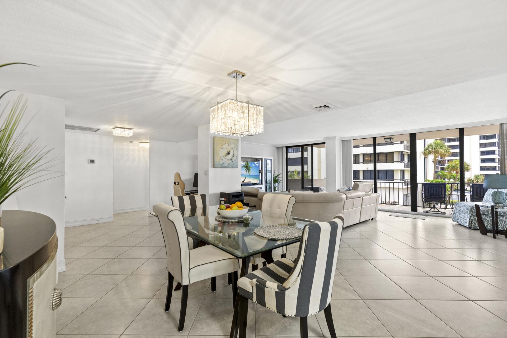 4200 N Ocean Drive, Unit 1-204, Riviera Beach, FL 33404 Photo