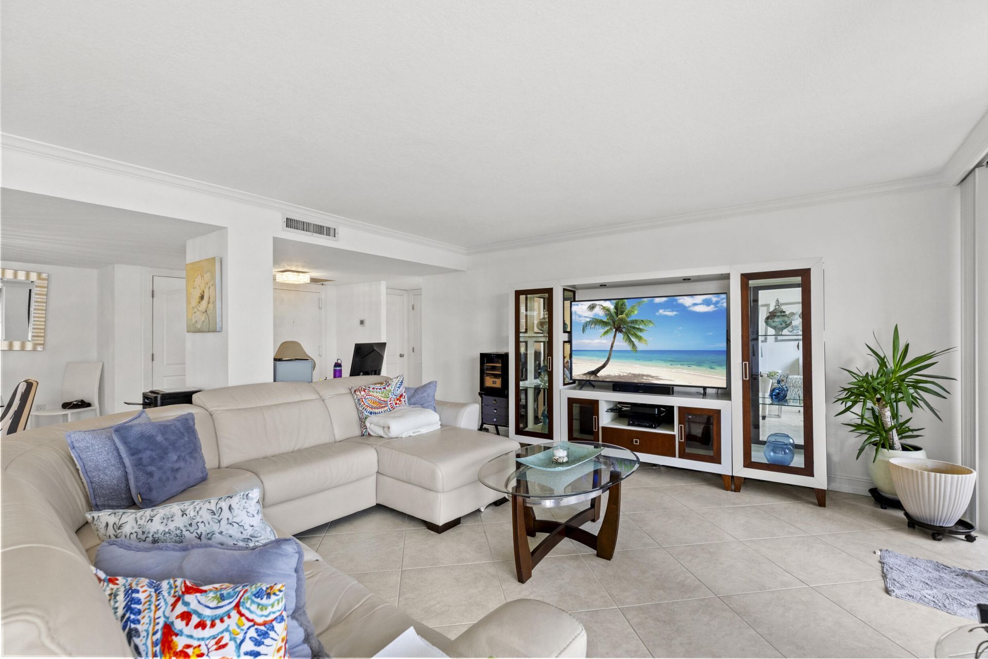 4200 N Ocean Drive, Unit 1-204, Riviera Beach, FL 33404 Photo