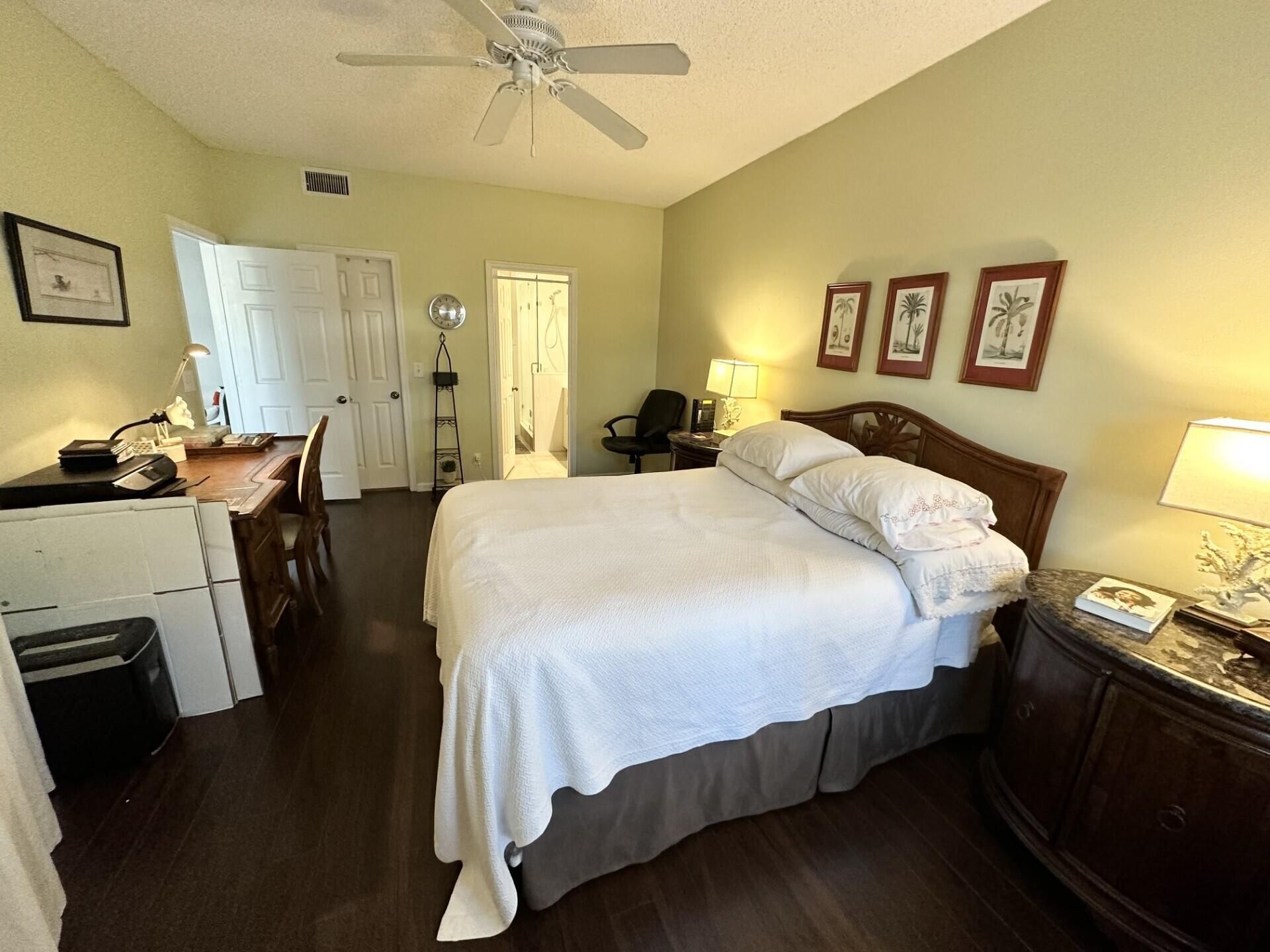 101 Cypress Point Drive, Unit 101, Palm Beach Gardens, FL 33418 Photo
