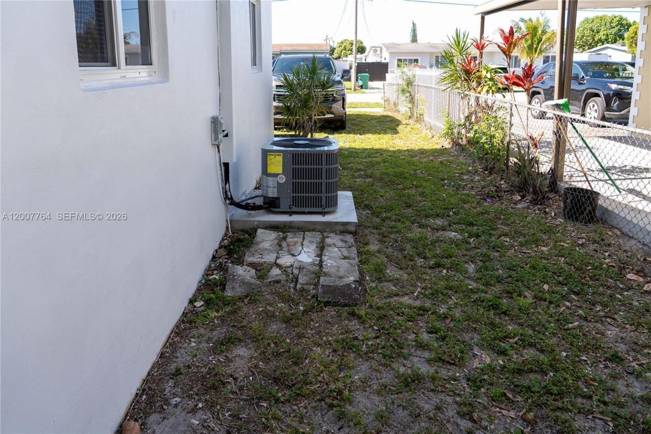 4000 NW 195th St, Miami Gardens, FL 33055 Photo