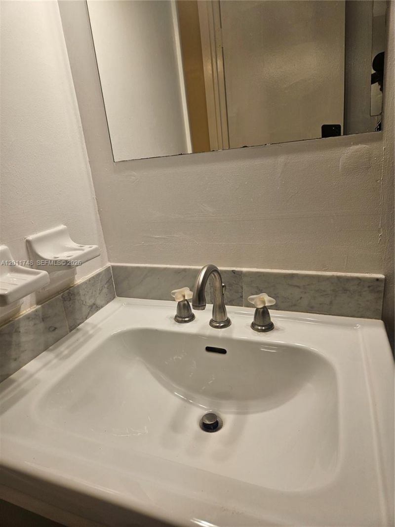 7561 NW 16th St , Unit 2210, Plantation, FL 33313 Photo