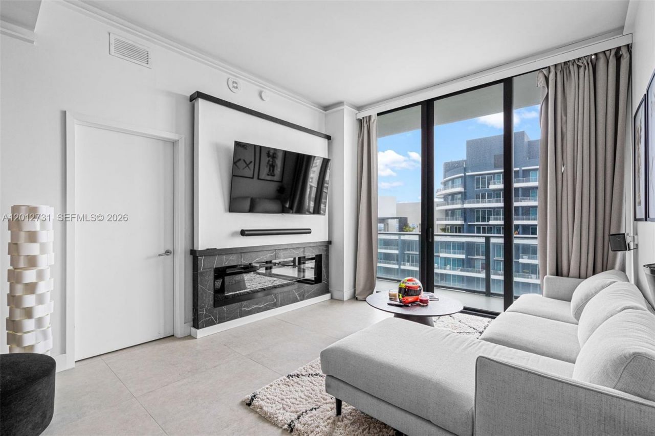 1300 S Miami Ave, Unit PH5209, Miami, FL 33130 Photo